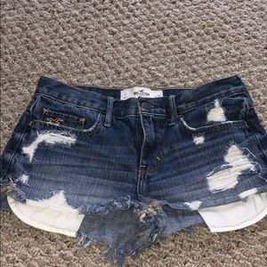 Low rise Hollister denim shorts